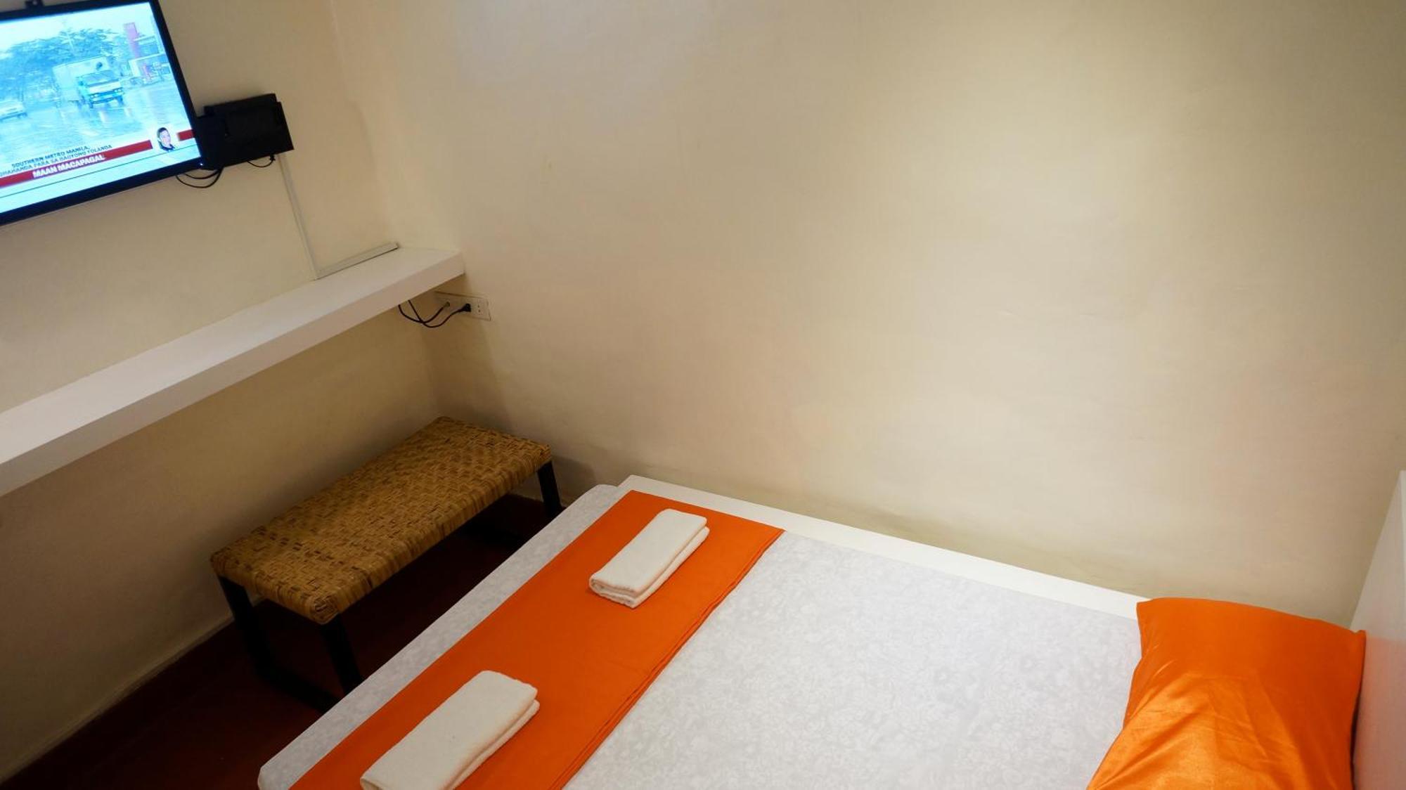 Orange Mangrove Pension House By Sms Hospitality Puerto Princesa Δωμάτιο φωτογραφία